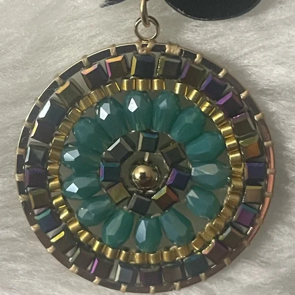 Elegant Beaded Circle Earrings - Picture 2 of 4